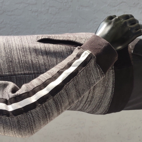 SIX LINCOLN New York Men's Cotton/Polyester Blend (3) Button Pull Over Hoodie - Picture 15 of 17